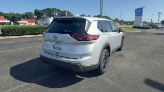 Used 2025  Nissan Rogue FWD SV at CarloanExpress&period;Com near Hampton&comma; VA