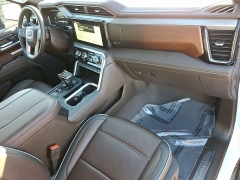 Used 2024  GMC Sierra 1500 4WD Crew Cab 147" Denali at CarloanExpress&period;Com near Hampton&comma; VA