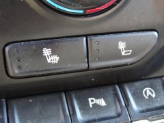 Used 2019  Chevrolet Silverado 1500 4WD Crew Cab 147" LT Trail Boss at CarloanExpress.Com near Hampton, VA