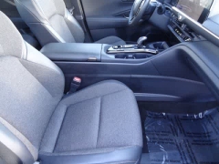 Used 2024  Toyota Crown AWD &lpar;Natl&rpar; at CarloanExpress&period;Com near Hampton&comma; VA