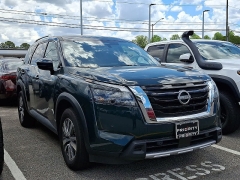 Used 2025  Nissan Pathfinder SL 4WD at CarloanExpress&period;Com near Hampton&comma; VA