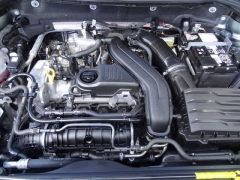 Used 2025  Volkswagen Taos SE FWD at CarloanExpress&period;Com near Hampton&comma; VA
