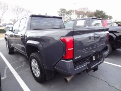 Used 2024  Toyota Tacoma 4WD Double Cab Bed &lpar;Natl&rpar; at CarloanExpress&period;Com near Hampton&comma; VA