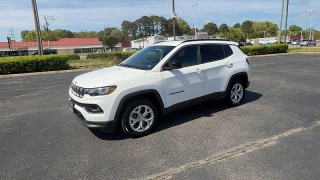 Used 2024  Jeep Compass Latitude 4x4 at CarloanExpress&period;Com near Hampton&comma; VA