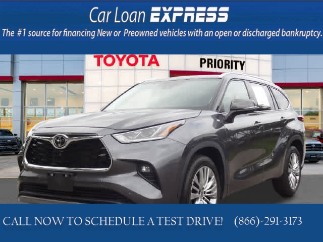 Used 2023  Toyota Highlander FWD &lpar;Natl&rpar; at CarloanExpress&period;Com near Hampton&comma; VA