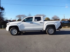 Used 2024  Toyota Tacoma 2WD SR Double Cab 5ft Bed AT at CarloanExpress&period;Com near Hampton&comma; VA