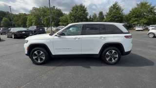 Used 2024  Jeep Grand Cherokee 4xe 4x4 at CarloanExpress&period;Com near Hampton&comma; VA