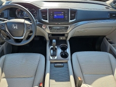 Used 2019  Honda Ridgeline Crew Cab AWD RTL at CarloanExpress&period;Com near Hampton&comma; VA