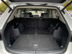 Used 2025  Volkswagen Atlas 2.0T SEL Premium R-Line 4MOTION at CarloanExpress.Com near Hampton, VA