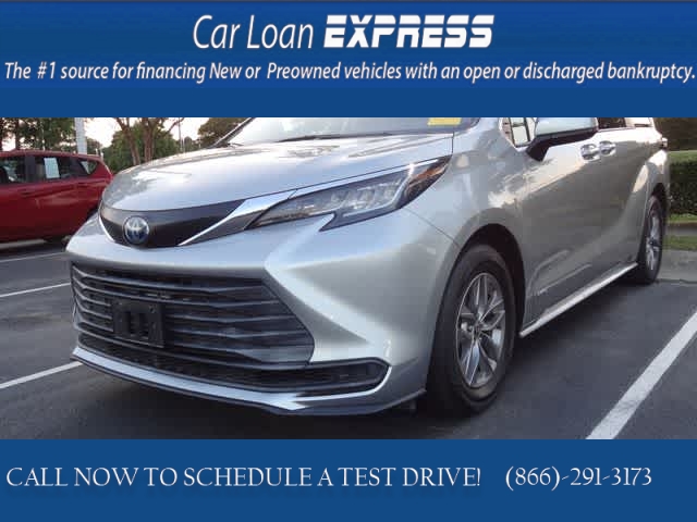 Used 2021  Toyota Sienna LE FWD 8-Passenger at CarloanExpress&period;Com near Hampton&comma; VA