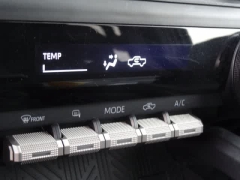 Used 2024  Toyota Tacoma 2WD Double Cab Bed AT &lpar;Natl&rpar; at CarloanExpress&period;Com near Hampton&comma; VA