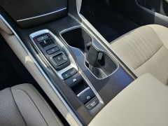 Used 2022  Honda Accord Hybrid EX-L Sedan at CarloanExpress&period;Com near Hampton&comma; VA
