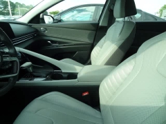 Used 2024  Hyundai Elantra Limited IVT at CarloanExpress&period;Com near Hampton&comma; VA