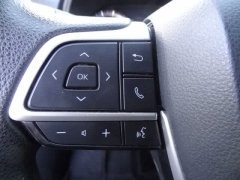 Used 2023  Toyota Highlander FWD &lpar;Natl&rpar; at CarloanExpress&period;Com near Hampton&comma; VA