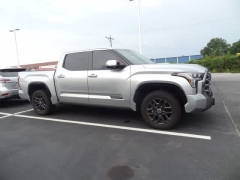 Used 2024  Toyota Tundra 4WD Platinum CrewMax 5&period;5ft Bed at CarloanExpress&period;Com near Hampton&comma; VA