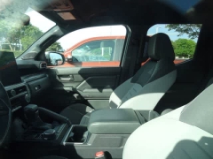 Used 2025  Toyota Tacoma 4WD Double Cab Bed &lpar;Natl&rpar; at CarloanExpress&period;Com near Hampton&comma; VA