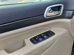 Used 2020  Jeep Grand Cherokee Laredo E 4x4 at CarloanExpress.Com near Hampton, VA