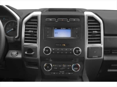 Used 2021  Ford Expedition XLT 4x4 at CarloanExpress&period;Com near Hampton&comma; VA