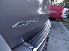 Used 2020  Jeep Grand Cherokee Overland 4x4 at CarloanExpress.Com near Hampton, VA