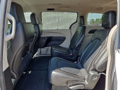 Used 2024  Chrysler Pacifica Touring L FWD at CarloanExpress&period;Com near Hampton&comma; VA
