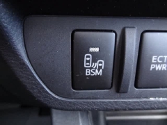 Used 2023  Toyota Tacoma 4WD Limited Double Cab 5ft Bed V6 AT at CarloanExpress.Com near Hampton, VA