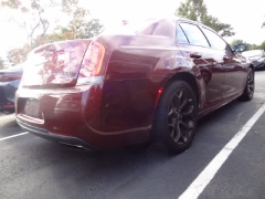 Used 2019  Chrysler 300 4d Sedan RWD S V6 at CarloanExpress&period;Com near Hampton&comma; VA
