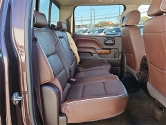 Used 2016  Chevrolet Silverado 1500 4WD Crew Cab 143.5" High Country at CarloanExpress.Com near Hampton, VA