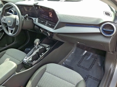 Used 2024  Chevrolet Trax FWD 4dr LT at CarloanExpress&period;Com near Hampton&comma; VA