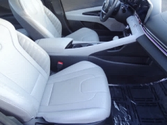 Used 2024  Hyundai Elantra Limited IVT at CarloanExpress&period;Com near Hampton&comma; VA