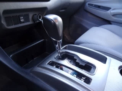 Used 2014  Toyota Tacoma 4WD Double Cab V6 &lpar;Natl&rpar; at CarloanExpress&period;Com near Hampton&comma; VA