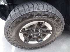 Used 2018  Jeep Wrangler Unlimited Sahara 4x4 at CarloanExpress&period;Com near Hampton&comma; VA