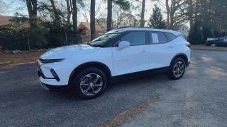 Used 2025  Chevrolet Blazer FWD 4dr LT w&sol;2LT at CarloanExpress&period;Com near Hampton&comma; VA