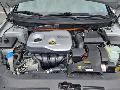 Used 2019  Hyundai Sonata Hybrid 4d Sedan Limited at CarloanExpress&period;Com near Hampton&comma; VA