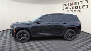 Used 2024  Jeep Grand Cherokee Altitude 4x4 at CarloanExpress&period;Com near Hampton&comma; VA