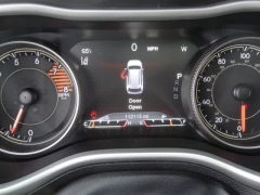 Used 2017  Jeep Cherokee Trailhawk L Plus 4x4 at CarloanExpress&period;Com near Hampton&comma; VA