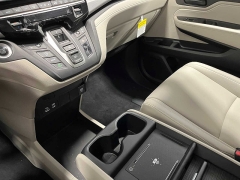 New 2026  Honda Odyssey EX-L Auto at CarloanExpress&period;Com near Hampton&comma; VA