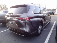 Used 2023  Toyota Sienna Platinum AWD 7-Passenger at CarloanExpress&period;Com near Hampton&comma; VA