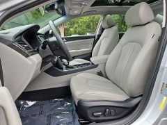Used 2019  Hyundai Sonata Hybrid 4d Sedan Limited at CarloanExpress&period;Com near Hampton&comma; VA