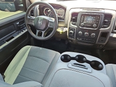 Used 2019  Ram 1500 Classic Tradesman 4x4 Crew Cab 5'7" Box at CarloanExpress&period;Com near Hampton&comma; VA