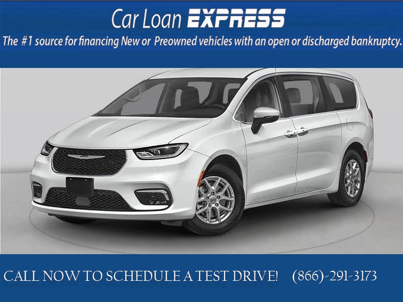 Used 2024  Chrysler Pacifica Touring L FWD at CarloanExpress&period;Com near Hampton&comma; VA