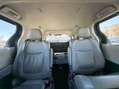 Used 2021  Toyota Sienna FWD 7-Passenger &lpar;Natl&rpar; at CarloanExpress&period;Com near Hampton&comma; VA