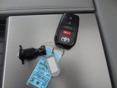 Used 2023  Toyota Sequoia 4WD &lpar;Natl&rpar; at CarloanExpress&period;Com near Hampton&comma; VA