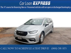 Used 2023  Chrysler Pacifica Touring L FWD at CarloanExpress&period;Com near Hampton&comma; VA