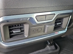 Used 2020  Chevrolet Silverado 1500 4WD Crew Cab 147" High Country at CarloanExpress&period;Com near Hampton&comma; VA