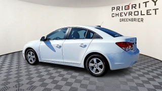 Used 2016  Chevrolet Cruze Limited 4d Sedan LT w&sol;1LT Auto at CarloanExpress&period;Com near Hampton&comma; VA