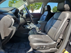 Used 2019  Chevrolet Traverse 4d SUV AWD LT Leather at CarloanExpress&period;Com near Hampton&comma; VA