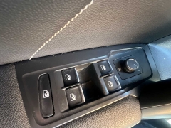 Used 2022  Volkswagen Tiguan 2.0T SE R-Line Black FWD at CarloanExpress.Com near Hampton, VA