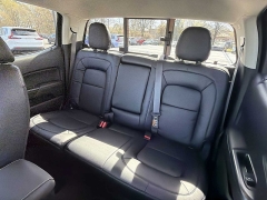 Used 2022  GMC Canyon 4WD Crew Cab 141" Elevation at CarloanExpress&period;Com near Hampton&comma; VA