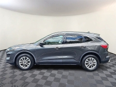 Used 2020  Ford Escape 4d SUV AWD SE at CarloanExpress.Com near Hampton, VA