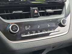 Used 2021  Toyota Corolla LE CVT at CarloanExpress&period;Com near Hampton&comma; VA